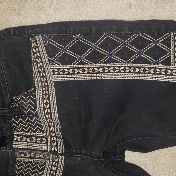 Urban Outfitters BDG Twig Ankle Black Washed Jeans Embroidered Boho Size 28/29 - Picture 2 of 6